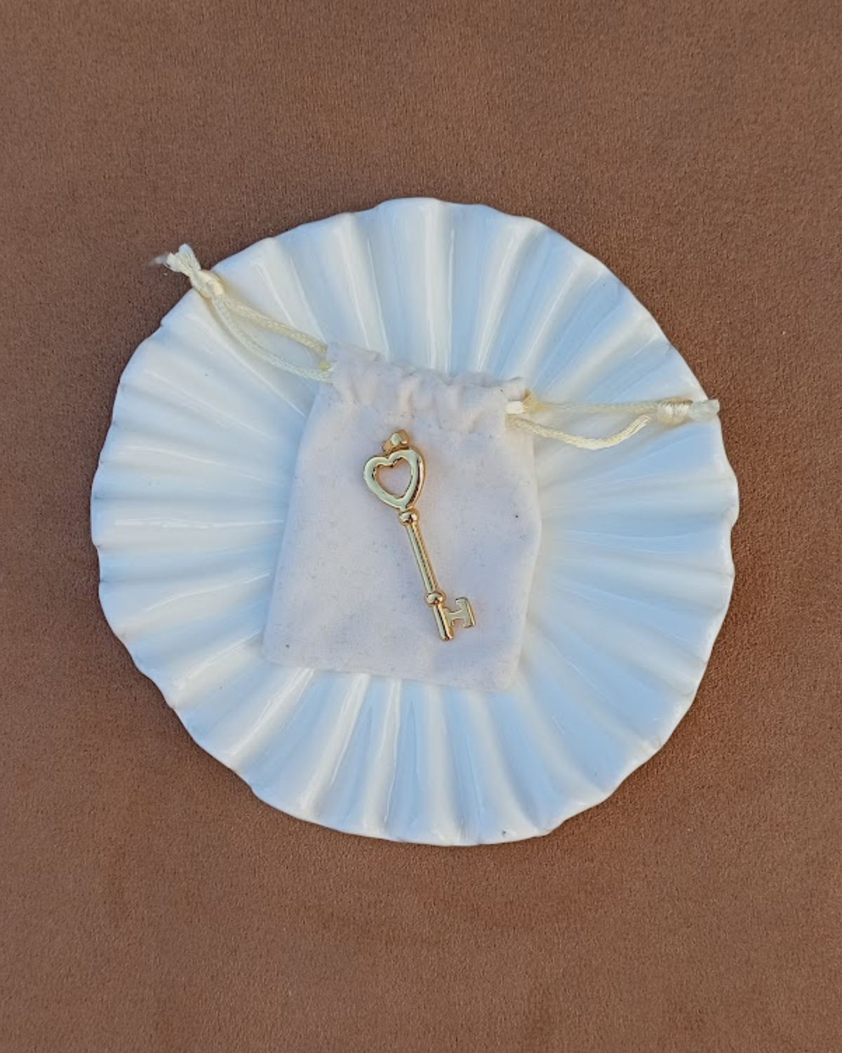 Locklyn Pendant
